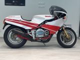 Engine Classic Cars Gallery Praha